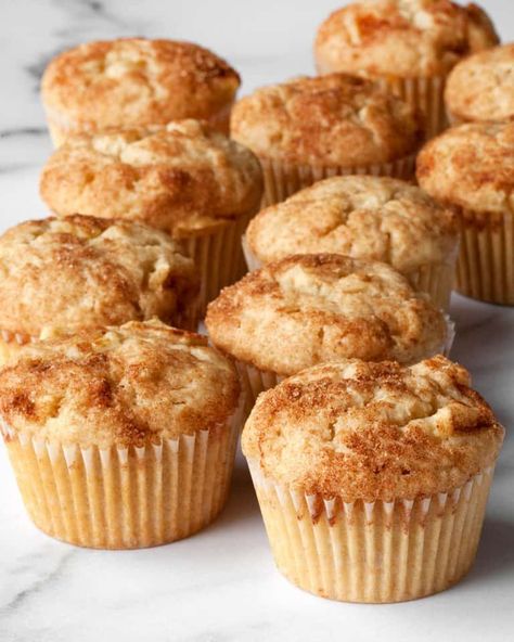 Vegan Apple Cinnamon Muffins with Granny Smith Apples | Last Ingredient Apples Muffins, Snickerdoodle Muffins Recipe, Snickerdoodle Muffins, Apple Muffin Recipes, Ball Pits, Apple Cupcakes, Apple Cinnamon Muffins, Cinnamon Muffins, Sweet Muffin