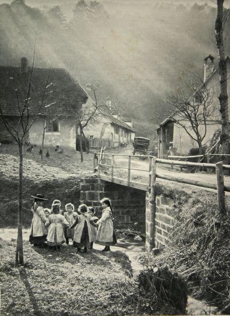 In the Black Forest. Photographer Max Henry Ferrars (Germany, 1900). (Photogravure) Black Forest Germany, Vintage Foto's, Old Photography, Lower East Side, Ansel Adams, Foto Art, Vintage Life, Black White Photos, Antique Photos