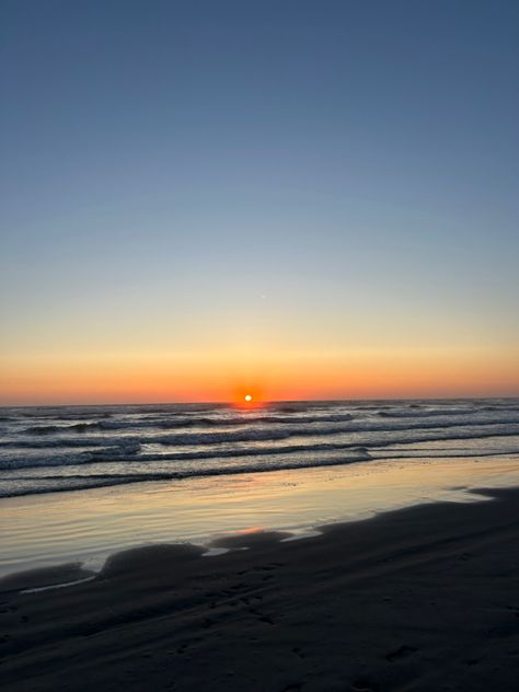 Long Beach Wa, Long Beach Washington, Washington Beaches, Cal State, Travel Inspo, Beach Sunset, Long Beach, Beach House, Road Trip