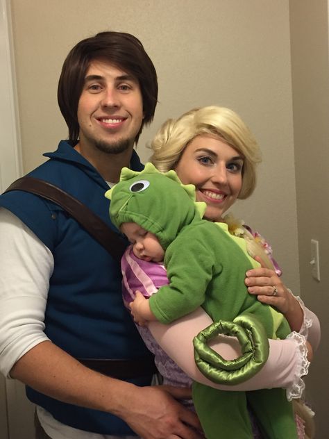 Baby Chameleon Costume, Rapunzel And Chameleon Costume, Disney Baby Costume, Halloween Costume Ideas Mom And Son, Cute Family Of 3 Costumes, Father Son Halloween Costumes Baby, Family Of 3 And Pregnant Halloween, Halloween Customers For Family Of 3, Tangled Family Halloween Costumes