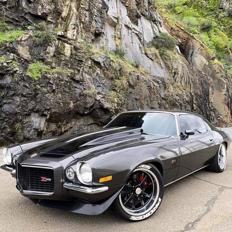 1972 Camaro, Classic Camaro, Cars Usa, Chevy Muscle Cars, Custom Muscle Cars, Sweet Cars, Us Cars, Hot Rods Cars, American Muscle Cars