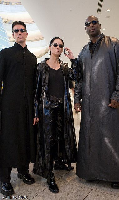 Matrix Fashion, Comic Con Outfits, Batman Christian Bale, Movie Character Costumes, Couples Cosplay, Comic Con Cosplay, Epic Cosplay, Creative Costumes, Halloween Costume Outfits