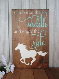 Horse Barn Decor, Girl Horse Room, Horse Room Decor, Horse Themed Bedrooms, Cowgirl Room, Horse Room, No Ordinary Girl, Saddle Horse, Western Crafts