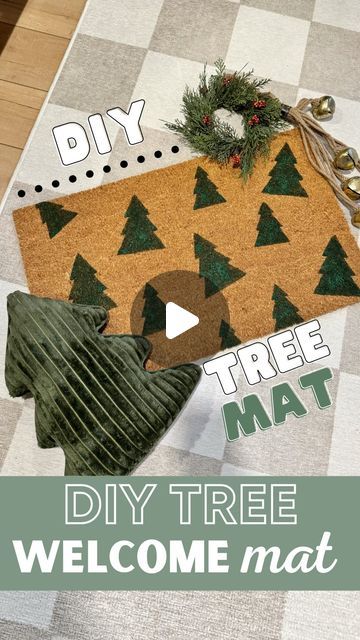 Painting Door Mats Diy Christmas, Behr Vine Leaf, Christmas Door Mat Diy, Diy Front Door Mat, Diy Welcome Mat, Winter Doormat, Christmas Doormats, Door Mat Diy, Diy Tree