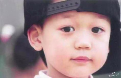 Baby minho <3 Repinned Minho Shinee, Onew Jonghyun, Shinee Minho, Shinee Jonghyun, Choi Min Ho, Choi Minho, K Pop Star, Lee Taemin, Lee Min Ho