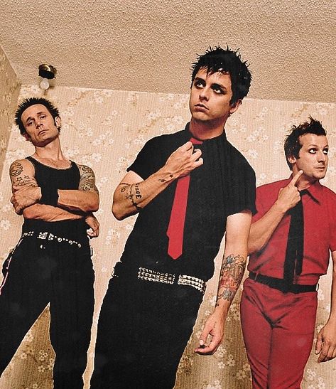 💚🤘🏼❤️🔥 Billy Joe Armstrong, Mike Dirnt, Green Day Band, Billie Green Day, Jason White, Green Day Billie Joe, Tré Cool, Joe Armstrong, Billie Joe Armstrong