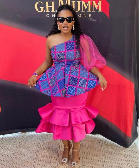 Sepedi Traditional Dresses, Nancy Isime, South African Traditional Dresses, African Traditional Wear, Shweshwe Dresses, African Bride, Dresses African, African Fashion Skirts, Africa Dress