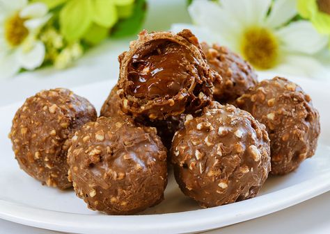 3 Ingredient Keto Chocolate Hazelnut Candy Balls – ChocZero Hazelnut Candy, Sugar Free Truffles, Keto Recipes Low Carb, Chocolate Hazelnut Cake, Candy Balls, Keto Candy, Hazelnut Cake, Recipes Low Carb, Sugar Free Cookies