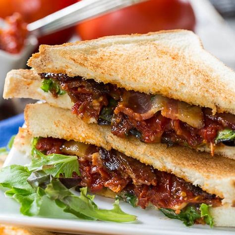 BLT with Tomato Jam and Pepper Jelly Bacon - Spicy Southern Kitchen Blt Sliders, Roasting Tomatoes, National Bacon Day, Bacon Day, Spicy Southern Kitchen, Bacon Dishes, Jalapeno Jelly, Tomato Jam, Southern Kitchen