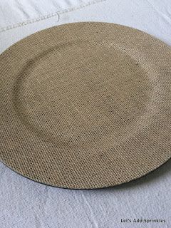 Rustic Wedding Charger Plates, Burlap Table Runners Round Tables, Diy Jute Charger, Burlap Charger Plate Christmas, Wicker Charger Wedding, Cat Pottery, Diy Chargers, Placemats For Round Table, Round Table Top