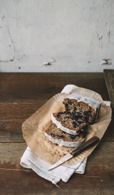 Earl Grey Tea, Blueberry and Lemon Cake - Izy Hossack - Top With Cinnamon Earl Grey Loaf, Blueberry And Lemon Cake, Flavour Pairing, Cheap Recipes, Grey Tea, Earl Grey Tea, Loaf Cake, Earl Grey, Yummy Desserts