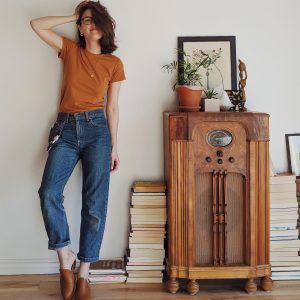 May 30x30: At-Home Edition - PetraAlexandra Blog Minimalist Moda, Minimalist Wardrobe, Look Vintage, Mode Inspiration, New Wardrobe, Work Fashion, Minimalist Outfit, Minimal Fashion, Work Casual