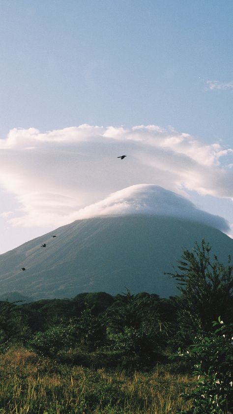 Ometepe Island Nicaragua, Nicaragua Aesthetic, Bintan Island, Mindful Travel, Ometepe, Japan Summer, Evergreen Plants, Pretty Landscapes, Gap Year