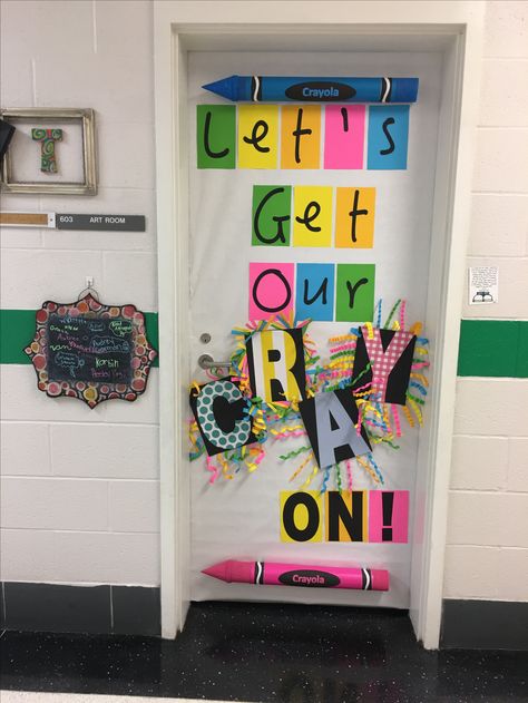 My 2017 art room door!!! Diy Pre K Classroom Decor, Art Room Windows, Elementary Art Classroom Decorations Bulletin Boards, Art Room Door Decorations Classroom, Art Classroom Theme Ideas, Art Teacher Appreciation Door, Pre K Back To School Door Ideas, Sped Door Decorations, Elementary Art Room Decor