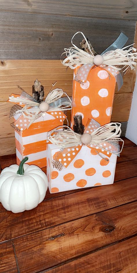 Square Wood Crafts Ideas, Pumpkin Blocks Of Wood, 4 X 4 Pumpkins, Diy Wooden Pumpkins Fall Crafts, Fall Wood Blocks, Scrap 2x4 Projects Diy, 2 X 4 Scrap Wood Projects, 2x4 Pumpkins, Wood Block Pumpkins