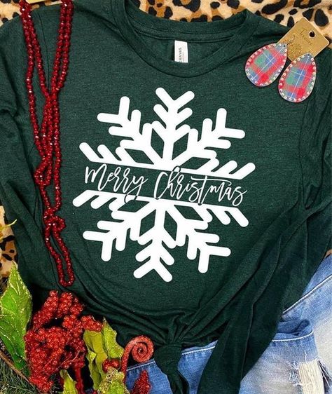 Christmas Shirts Vinyl, Holiday Shirt Ideas, Merry Christmas Snowflakes, Christmas Tee Shirts, Christmas Shirts For Kids, Matching Christmas Shirts, Christmas T Shirt Design, Monogram Shirts, Family Christmas Pajamas