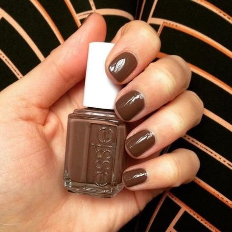 Brown Nails Essie, Essie Brown Nail Polish, Brown Nail Polish Colors, Essie Brown, Nail Polish Brown, Candy Corn Nails, Nail Design Glitter, Silver Nail Polish, Essie Nail Colors