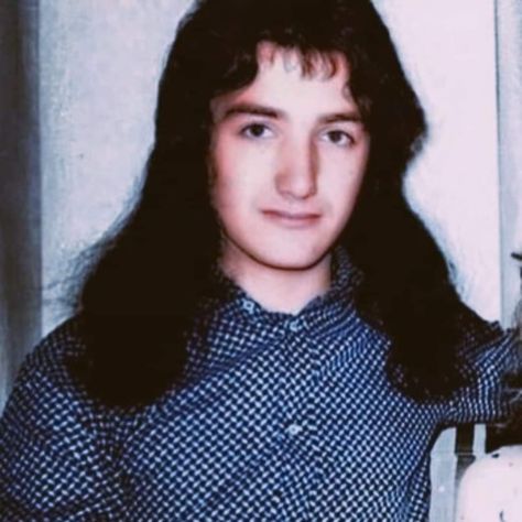 matching icons Don John, Queen Images, Roger Taylor Queen, Queen Photos, Roger Taylor, Queen Pictures, John Richard, John Deacon, Queen Band