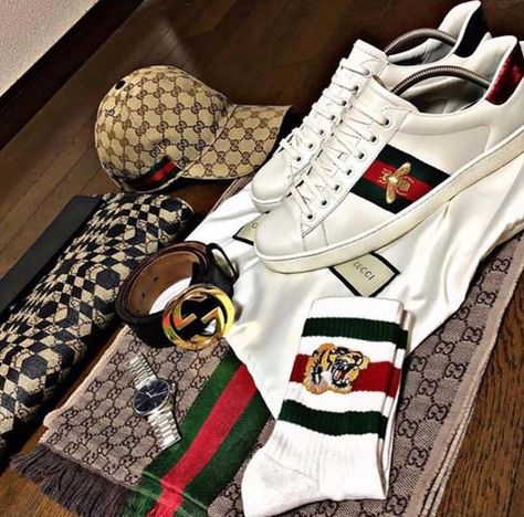 Gucci Jacket Mens, Dior Nike, Best Sandals For Men, Gucci Outfit, Sneakers Gucci, Gucci Men Shoes, Gucci Jacket, Dope Outfits For Guys, Fashion Chanel