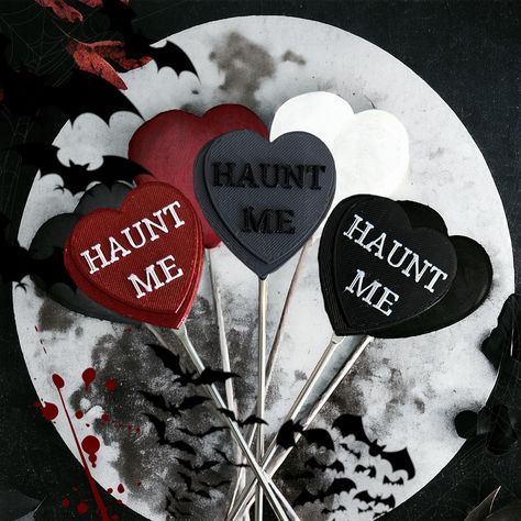 HAUNT ME ♥️👻🤍👻🖤👻🩶 https://spookybrewtique.etsy.com/listing/1650663723 #valloween #valloweendecor #valloweengifts #spookyvalentines #valentinedecor #valentines2024 #valentinesshopping #valentinesgift#valentinescoffee #spookydecor #conversationhearts #conversationheartsdecor #spookyconversationhearts #funnyvalentines #funnyvalentinesgifts#uniquevalentinesideas #valentinesday #valentines #vday #vdaygifts #vdayideas #valentineday #valentinesshopping2024 #funnyvdaygifts #spookyvday #ghostmug Room Ideas Goth, Spooky Valentines, Midsummer Nights Dream Wedding, Vampire Party, Funny Valentines Gifts, Vday Gifts, Unique Valentines Gifts, Funny Birthday Cakes, Conversation Heart