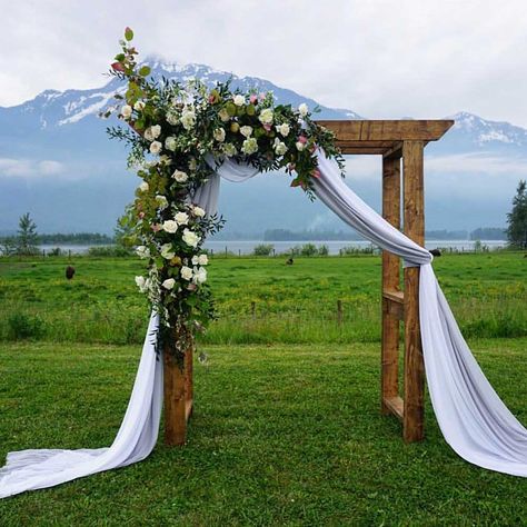 Where to Find Beautiful Wedding Arches for Rent - Love You Wedding Wood Wedding Arches, Wedding Arch Rental, Hexagon Wedding, Wedding Archway, Wedding Arch Rustic, Wedding Rentals Decor, Wedding Ceremony Arch, Wedding Arbour, Arch Decoration Wedding