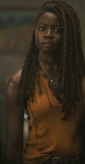 SEASON 10 EP.4 'SILENCE THE WHISPERERS' -MICHONNE Michonne And Judith, Michonne Art, Judith Grimes, Rick And Michonne, Walking Dead Art, The Black Swan, The Walking Dead Tv, Fear The Walking, My Queen