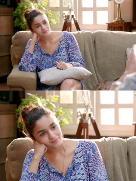 Alia Bhatt in Dear Zindagi Alia Bhatt Dear Zindagi Outfits, Dear Zindagi Alia Bhatt Outfits, Dear Zindagi Outfits, Alia Bhatt In Dear Zindagi, Alia Bhatt Dear Zindagi, Alia Bhatt Outfits, Alia And Varun, Dear Zindagi, Student Of The Year