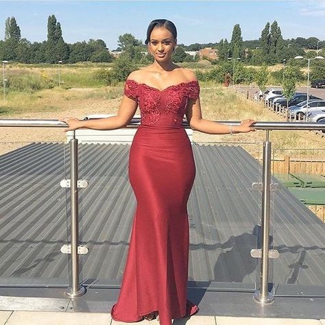 Latest Dinner Gown Styles For Ladies, Red Wine Dress Bridesmaids, Dress For Maid Of Honor Style, Wine Red Bridesmaid Dresses Long, Chiefbridemaids Dresses, Red Brides Maids Dresses Long, Bridemaids Dresses Nigerian, Wedding Maids Dress Designs, Ankara Maid Of Honour Dresses