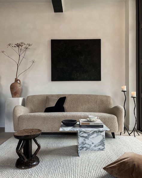 Ｌｉｓａ ＋ {Ｍｒ Ｌｏｆｔ} on Instagram: “A Friday still….with all the details 🖤🧡🤍🤎 Art: DIY Pedestal: DIY Vase: @kilnhome Sofa: @sweetpeaandwillow Eichholz Canberra in Sand Tonga…” Diy Pedestal, Living Room Design Inspiration, Minimalist Interior Design, Diy Vase, Beautiful Living Rooms, Living Room Inspo, Tonga, Canberra, Minimalist Interior