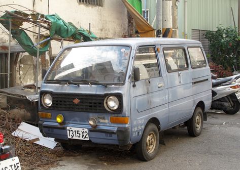 CMC Mitsubishi Minicab 700 XL | Place: Taichung | Rutger van der Maar | Flickr Mitsubishi Minicab, Kei Car, Taichung, Camper Van, Cars And Motorcycles, Transportation, Trucks, Bike, Tea