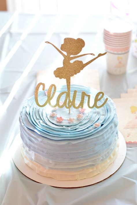 Easy Ballerina Cake, Ballerina Birthday Cake, South Africa Food, Blue Ballerina, Dance Cakes, Ballerina Cake, Pin Up Drawings, Ballet Birthday, Ballerina Cakes