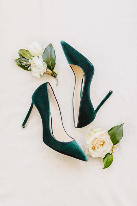 Brides can wear color, too! These chic Jimmy Choo heels came in a velvety green. Green Velvet Shoes, Emerald Wedding Colors, Fall Wedding Shoes, Elegant Winter Wedding, Manolo Blahnik Heels, Shoes Photography, Emerald Wedding, Velvet Shoes, Jimmy Choo Heels