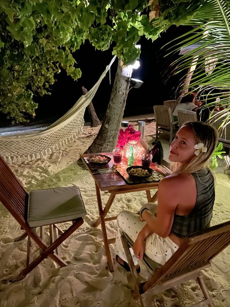 Birthday dinner and a celebration at a beach in Maldives🎉 #birthdayoutfit #maldives #dinner #nature #beach #nighttime Maldives Dinner, Maldives Birthday, Beach Maldives, Jeans Outfit Women, Birthday Dinner, Birthday Dinners, On Beach, Outfit Women, Jeans Outfit