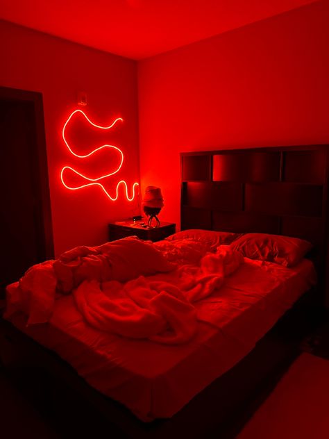 Dark Red Room Bedrooms, Red Led Room Aesthetic, Red Led Lights Bedroom Aesthetic, Led Lights Bedroom Aesthetic, Pretty Bedrooms, Vibe Bedroom, Bedroom Neon, Led Lighting Bedroom, Black Rooms