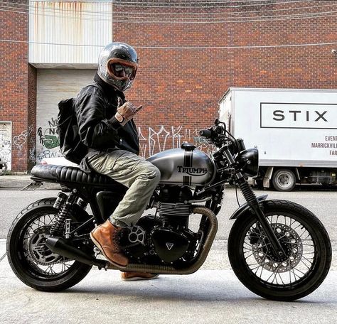 Bonneville T120 Custom, Bonneville Scrambler, Bobber Scrambler, Triumph Moto, Custom Triumph, Triumph Bonneville T120, Bike Collection, Mt Bike, Big Bike