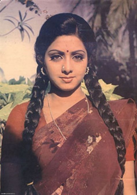 80s-Sridevi Rekha Ji, Double Braids, Rekha Actress, Bollywood Aesthetic, Shabana Azmi, Twin Braids, Bollywood Pictures, Retro Bollywood, Desi Aesthetic