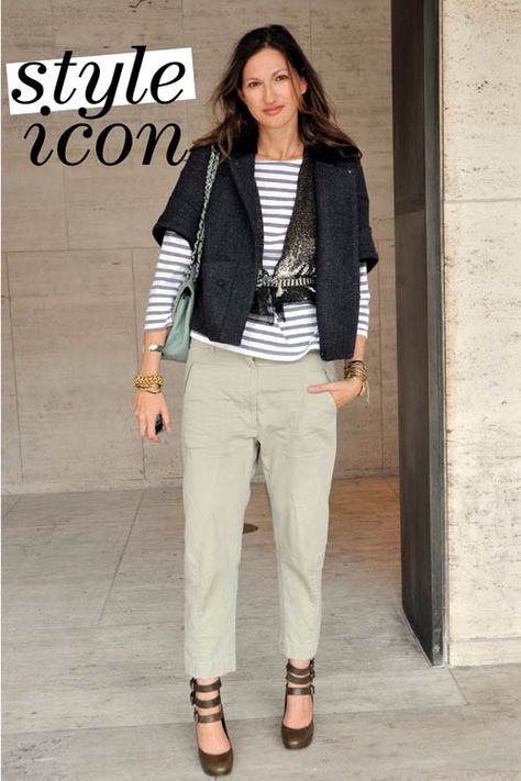 Jenna Lyons Jenna Lyons Jcrew, Jenna Lyons Style, Jenna Lyons, Parisian Chic Style, J Crew Style, Casual Chique, Sewing Studio, Parisian Chic, Style Crush