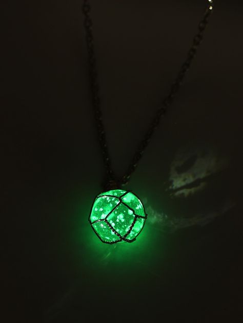 Multicolor Fashionable   Glass  Pendant Necklaces    Jewelry Glow In Dark Jewelry, Glowing Necklace, Dark Jewelry, Green Pendants, Glass Pendant Necklace, Birthday List, Jewelry Lookbook, Meus Pins, Necklaces Jewelry