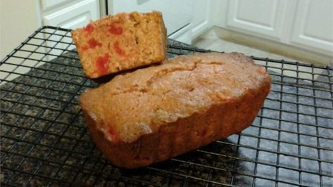 This simple quick bread recipe combines rich, nutty pecans with sweet maraschino cherries and makes either one regular size loaf or three mini loaves that are perfect for gifting! Cherry Nut Bread, Yogurt Bread, Cherry Bread, Quick Bread Recipes Easy, Mini Loaves, Nut Bread Recipe, Quick Bread Recipe, Russian Christmas, Sweet Potato Bread