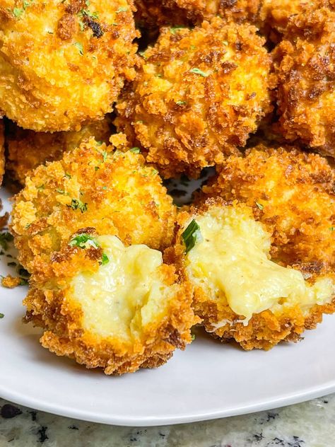 Cheesy Potato Croquettes, Potatoe Croquettes, Deep Fried Mashed Potato Balls, Mashed Potato Croquettes, Deep Fried Mashed Potatoes, Turkey Rice Krispie Treats, Potato Croquette, Fried Mashed Potato Balls, Fried Mashed Potatoes