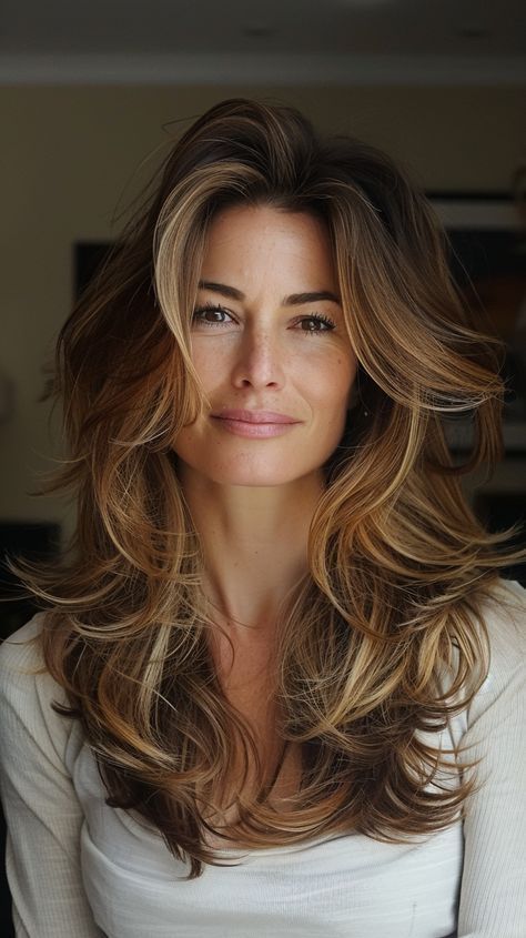 Highlight Colors, Grey Hairstyles, Rambut Brunette, Vacation Hairstyles, Layered Haircuts For Medium Hair, Medium Length Hair With Layers, Long Layered Haircuts, Haircuts For Medium Hair, Long Brown Hair