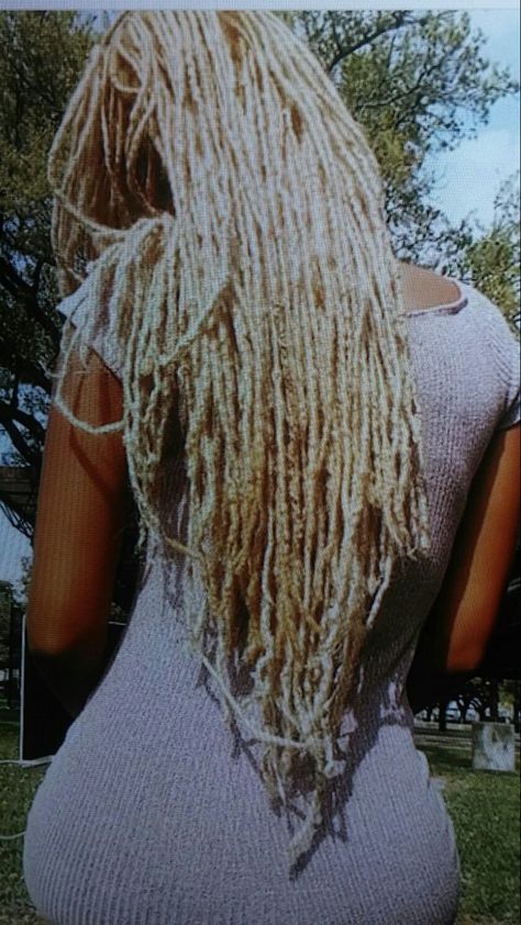 Platinum Locs Black Women, Blonde Crochet Locs, Long Blonde Locs, Platinum Locs, Blonde Locs Black Women, Edges Laid, Access Granted, Blonde Locs, Locs Journey