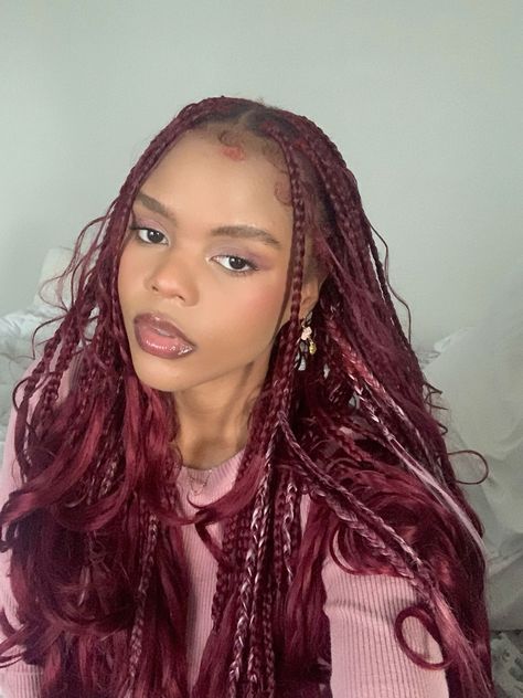 Transform Your Look with Cherry Red Hair Color Ideas Ginger And Pink Braids, Pink French Curl Braids, Pink Peekaboo Braids, Cherry Red Hair Color, Blk Hairstyles, Burgundy Braids, Black Girls Red Hair, Peekaboo Braids, Pink Peekaboo