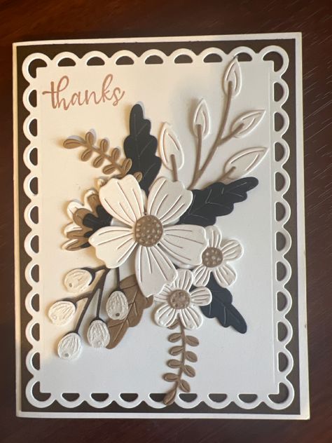 Flower Die Cut Cards, Sizzix Cards Ideas Cardmaking, Sizzix Cards Ideas, Handmade Greeting Card Designs, Sizzix Cards, Flower Dies, Poppy Cards, Bold Flowers, Easter Cards Handmade