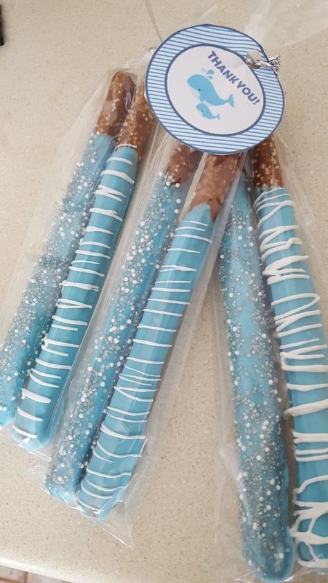 Blue and white pretzel rods for a baby shower that was nautical themed. Baby Shower Ideas For Boys, Ducky Baby Showers, Ducky Baby Shower, Rubber Ducky Baby Shower, Idee Babyshower, Baby Shower Treats, Baby Boy Shower Favors, Shower Desserts, Trendy Baby Shower Ideas