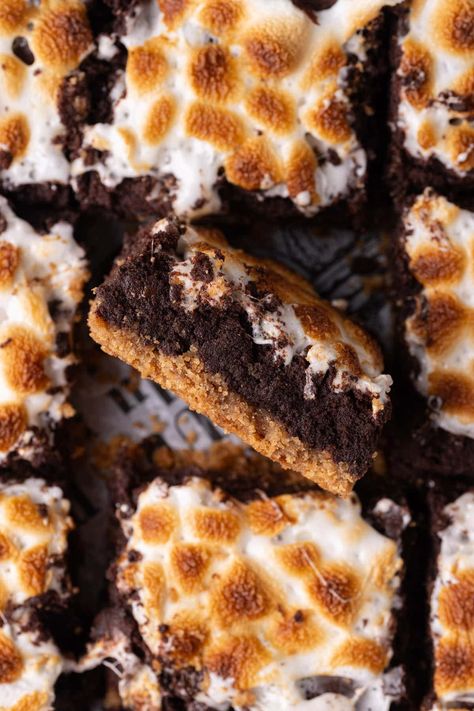 Graham Cracker Butter, Smores Brownies, One Bowl Brownies, Blondie Brownies, Brownie Ingredients, Cracker Crust, Brownie Batter, Fudgy Brownies, Graham Cracker Crust