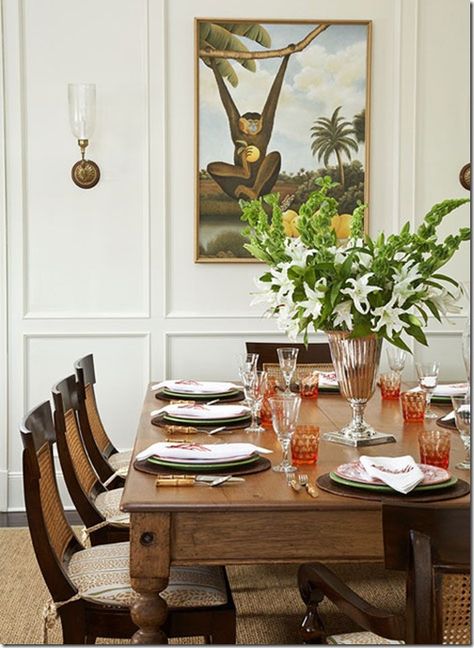 British Colonial Dining Room, British Colonial Dining, West Indies Decor, Tropical British Colonial, Colonial Style Interior, Western Style Decor, Colonial Dining Room, Dining Room Decor Rustic, West Indies Style