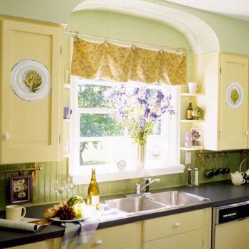 Simple Valances Yellow Kitchen Cabinets, Cottage Tiny House, Yellow Cabinets, Best Kitchen Cabinets, Design Window, Cabinets And Countertops, Yellow Kitchen, Kitchen Cabinet Storage, Old Kitchen