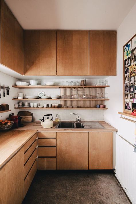 Kitchen Cabinets With Open Shelves Below, Space Saving Cabinets Kitchen, Nordic Cottage Kitchen, Portuguese Inspired Kitchen, Flat Face Cabinets, Midcentury Galley Kitchen, Open Kitchen Cupboards, Rejuvenation Bathroom, Warm Mid Century Modern