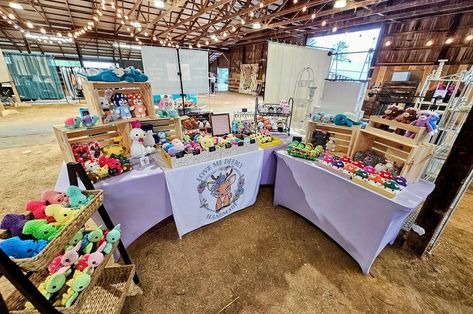 A couple weekends ago, I was apart of the #mintedvintagemarket2024 and it was amazing! We had so much fun and met so many awesome people!! ❤️ #crochet #amigurumi #amigurumis #crochet #handmade #smallbusinessbigdreams #crocheting #crochetersofinstagram #crochetaddict #plushie #plush #plushiesofinstagram #fiberartist #kawaiiart #kawaiicrochet #vendormarket #vendorevent #vintagemarket #crochetvendor #crochetmarket Crochet Market Table Set Up, Market Setup, Vendor Market, Crochet Craft Fair, Crochet Store, Craft Booth Display, Couples Weekend, Market Booth, Market Table